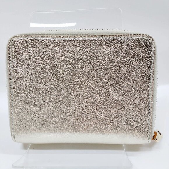 Authentic Saint Laurent Wallet Gold Leather mn302-021526 - Picture 2 of 9